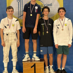 Compétition régionale à Toulon : 3 podiums pour l'AUC Escrime !